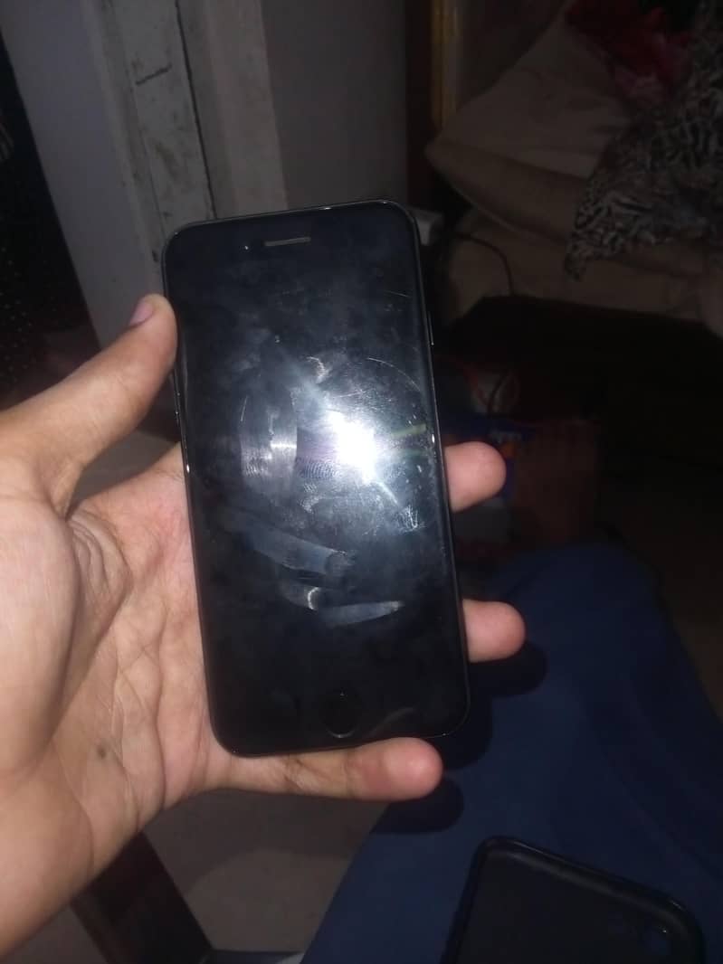 Apple iPhone SE 1
