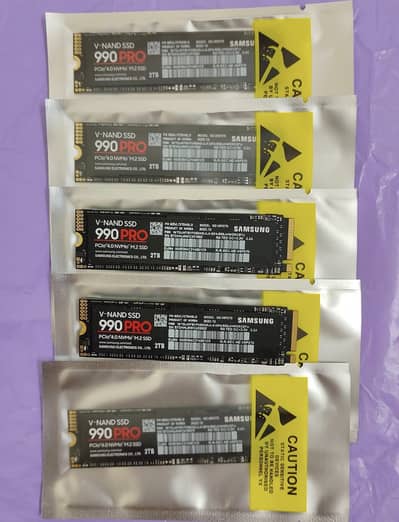 Samsung 990 Pro 2TB SSD 4.0NVMe 100% health