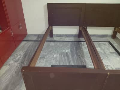 2 single bed with mattress