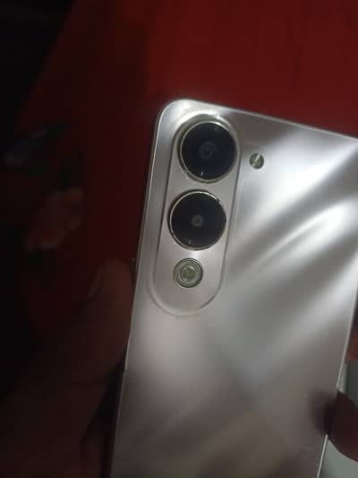 Vivo Y04