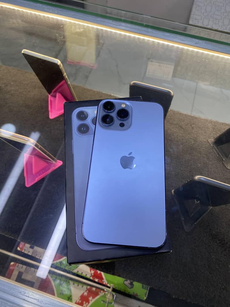 Apple iPhone 13 Pro Max 3