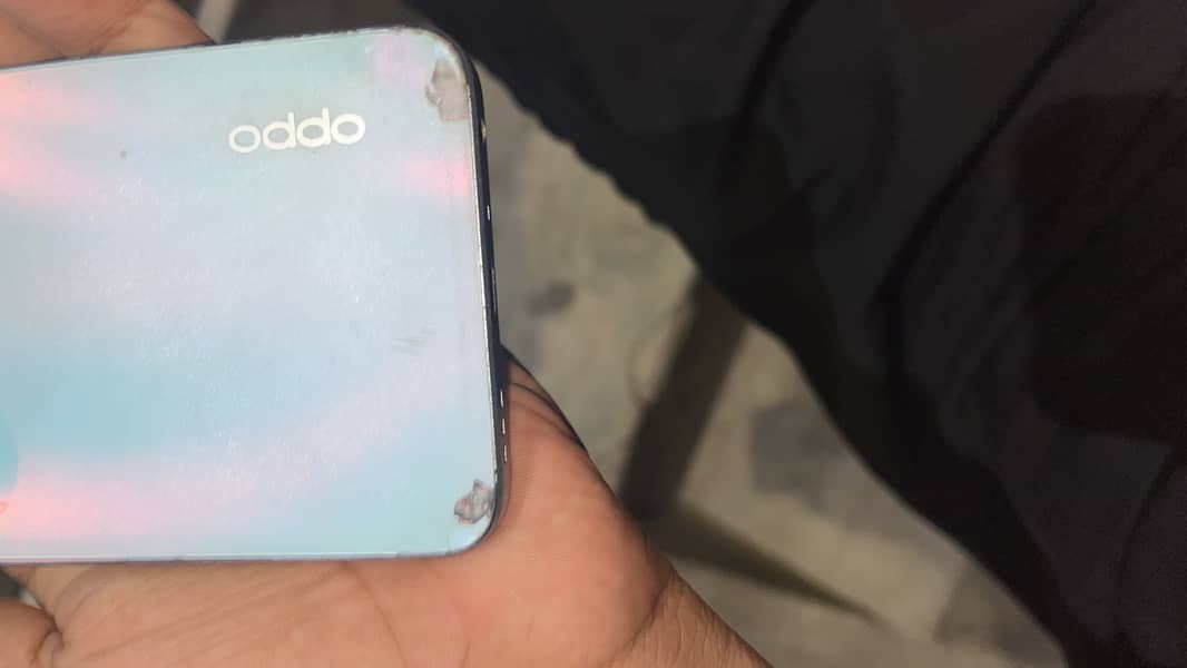 OPPO A18 0
