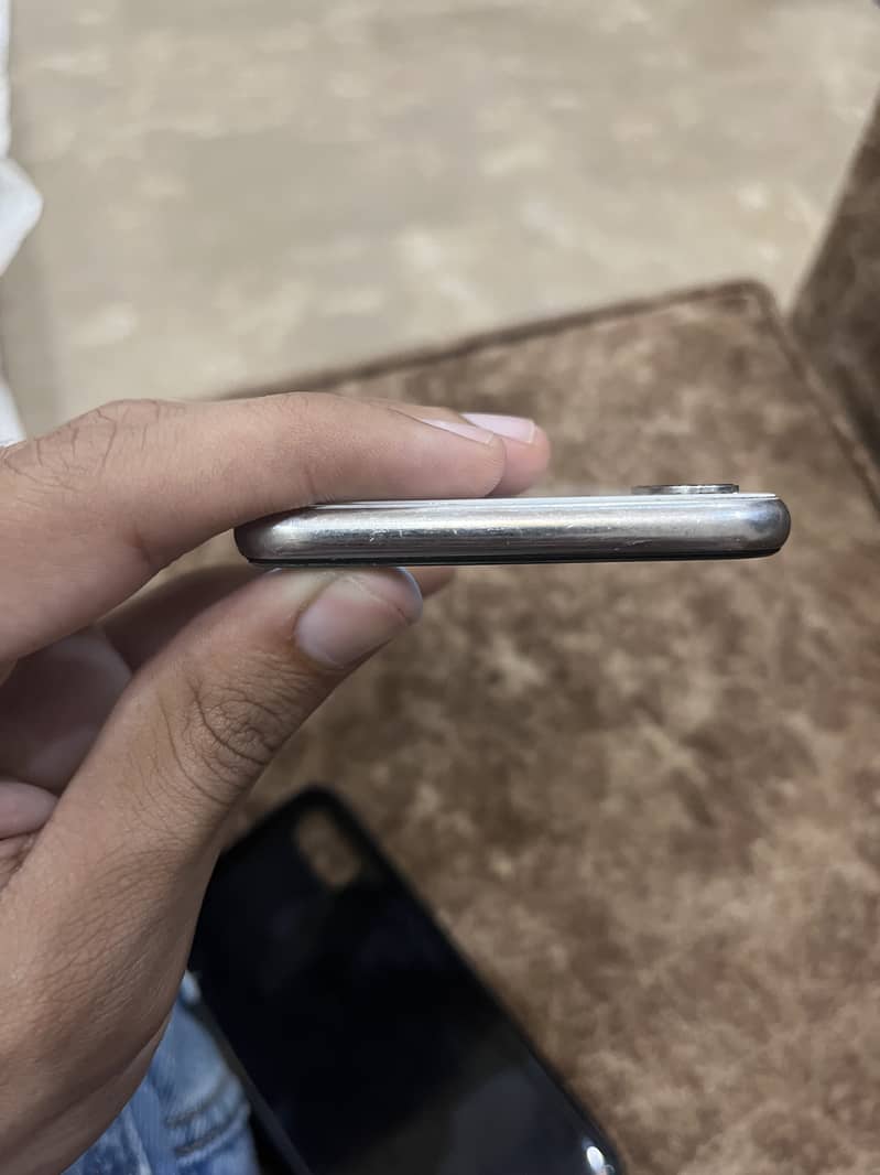 Apple iPhone X 2
