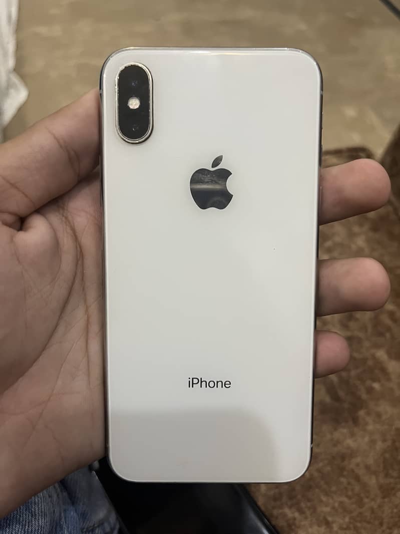 Apple iPhone X 4