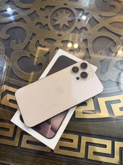 Apple iPhone 16 Pro Max