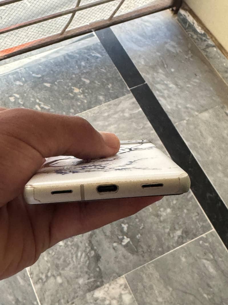 Google Pixel 7a 1