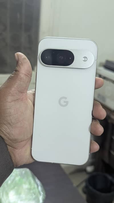 Google Pixel 9