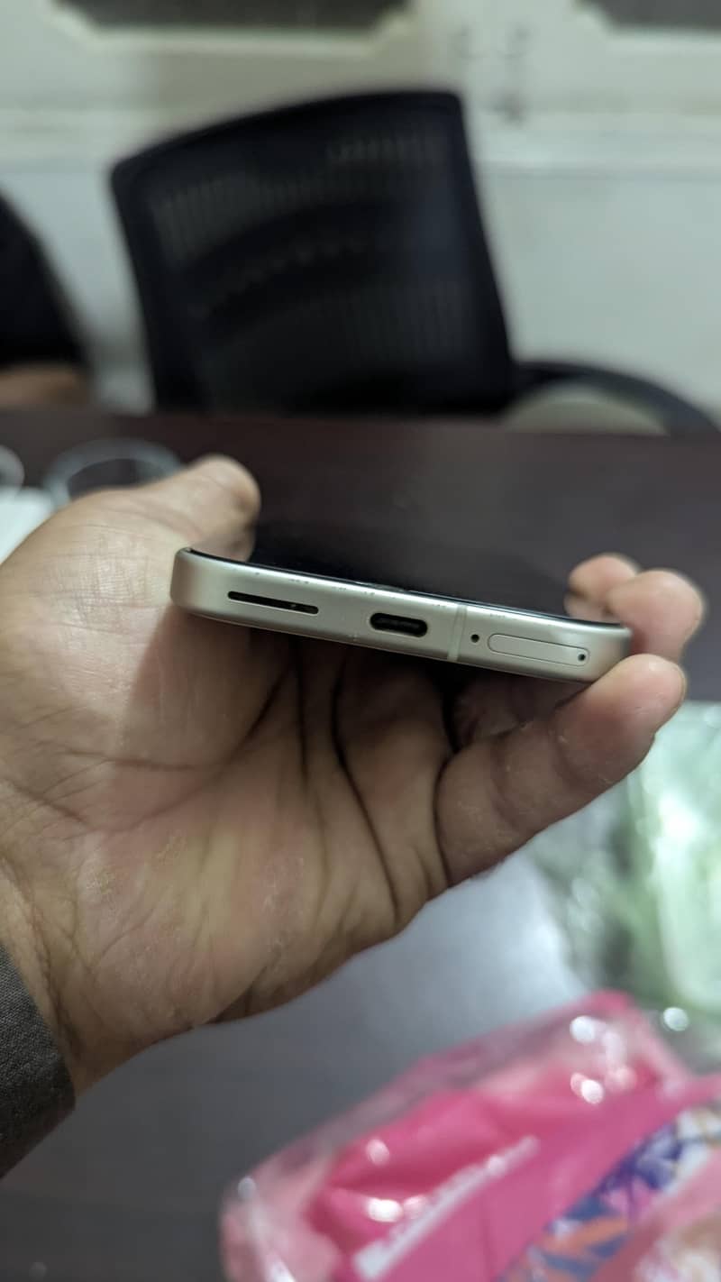 Google Pixel 9 2