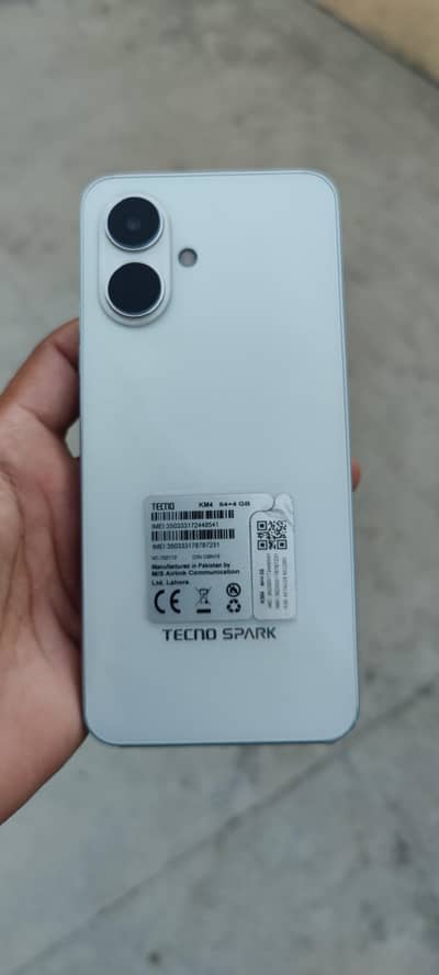 Tecno Spark GO 2