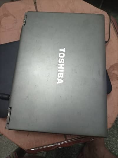Toshiba core i3 3rd gen  reasonable price call on whatsap 03234694069