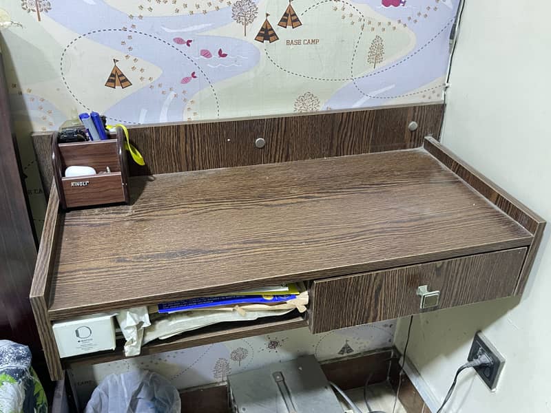 Side Study / Computer Table 1