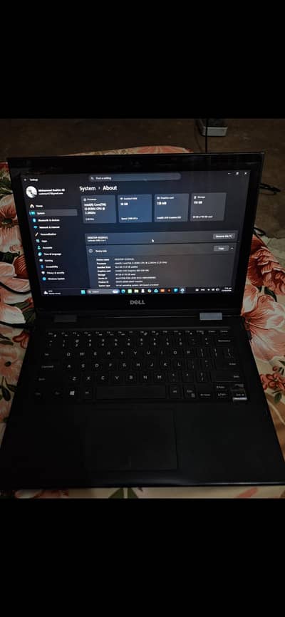 Dell 3390 laptop & Tablet. (16 GB RAM)