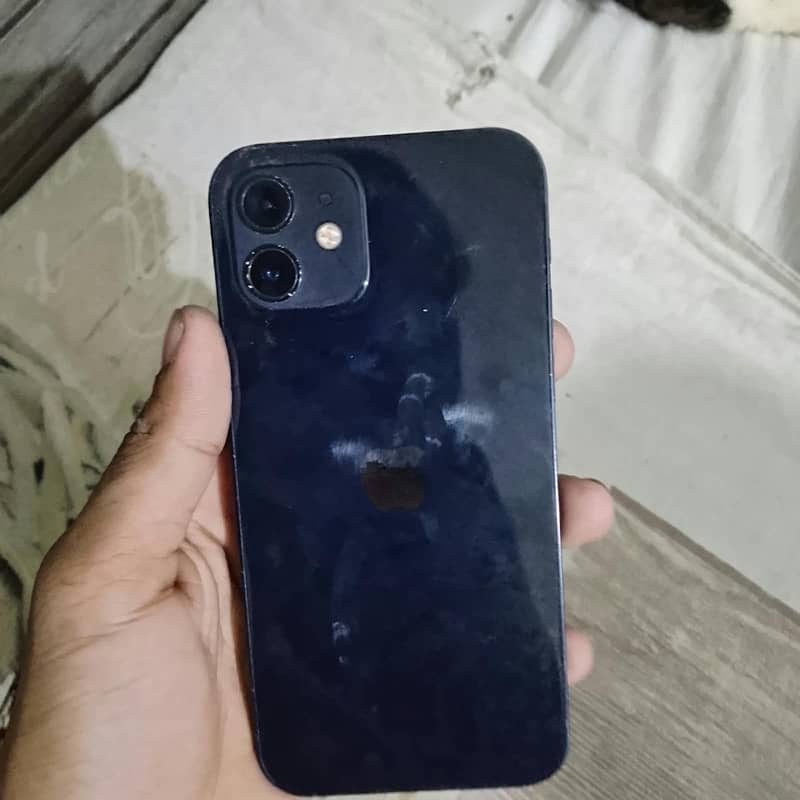 Apple iPhone 12 2