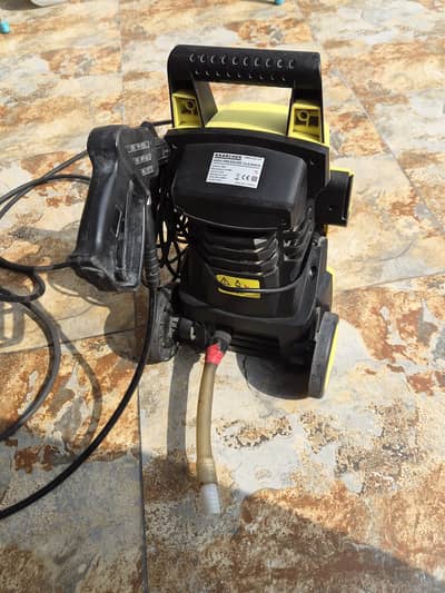 Car washing machine water pressure