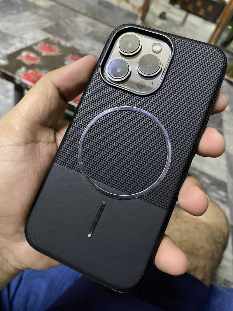 Apple iPhone 13 Pro 16