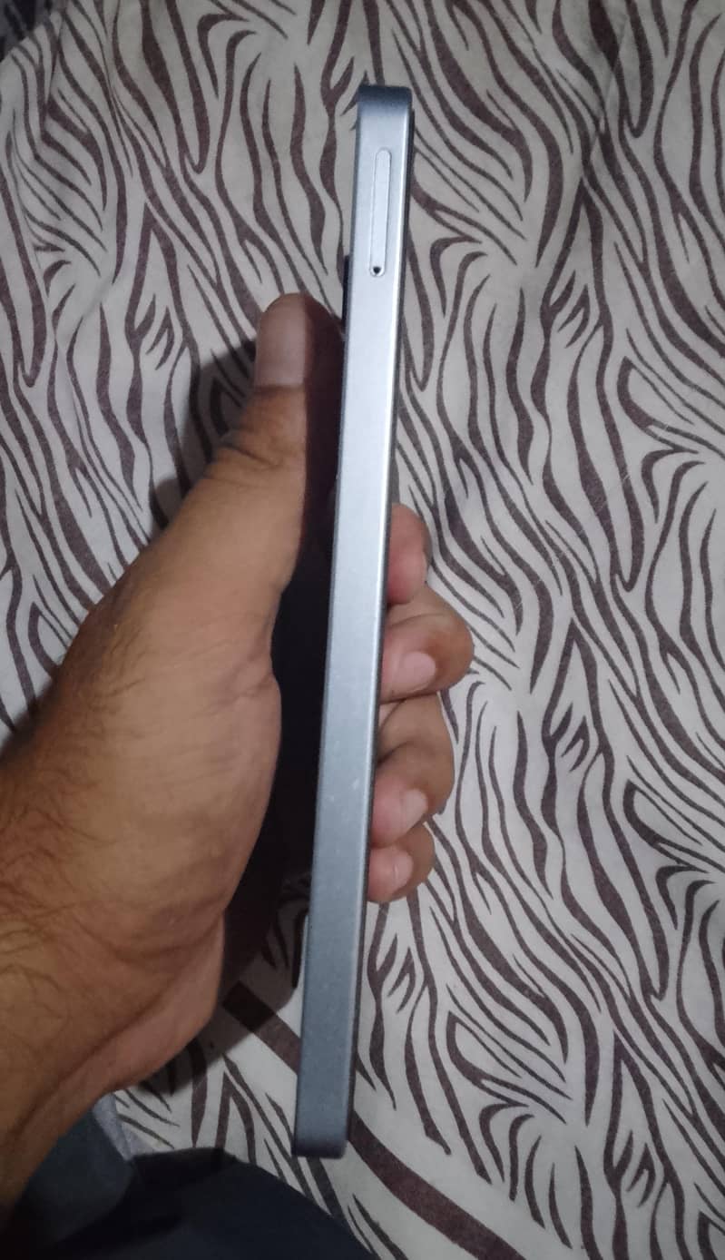 Samsung Mobile A06 2