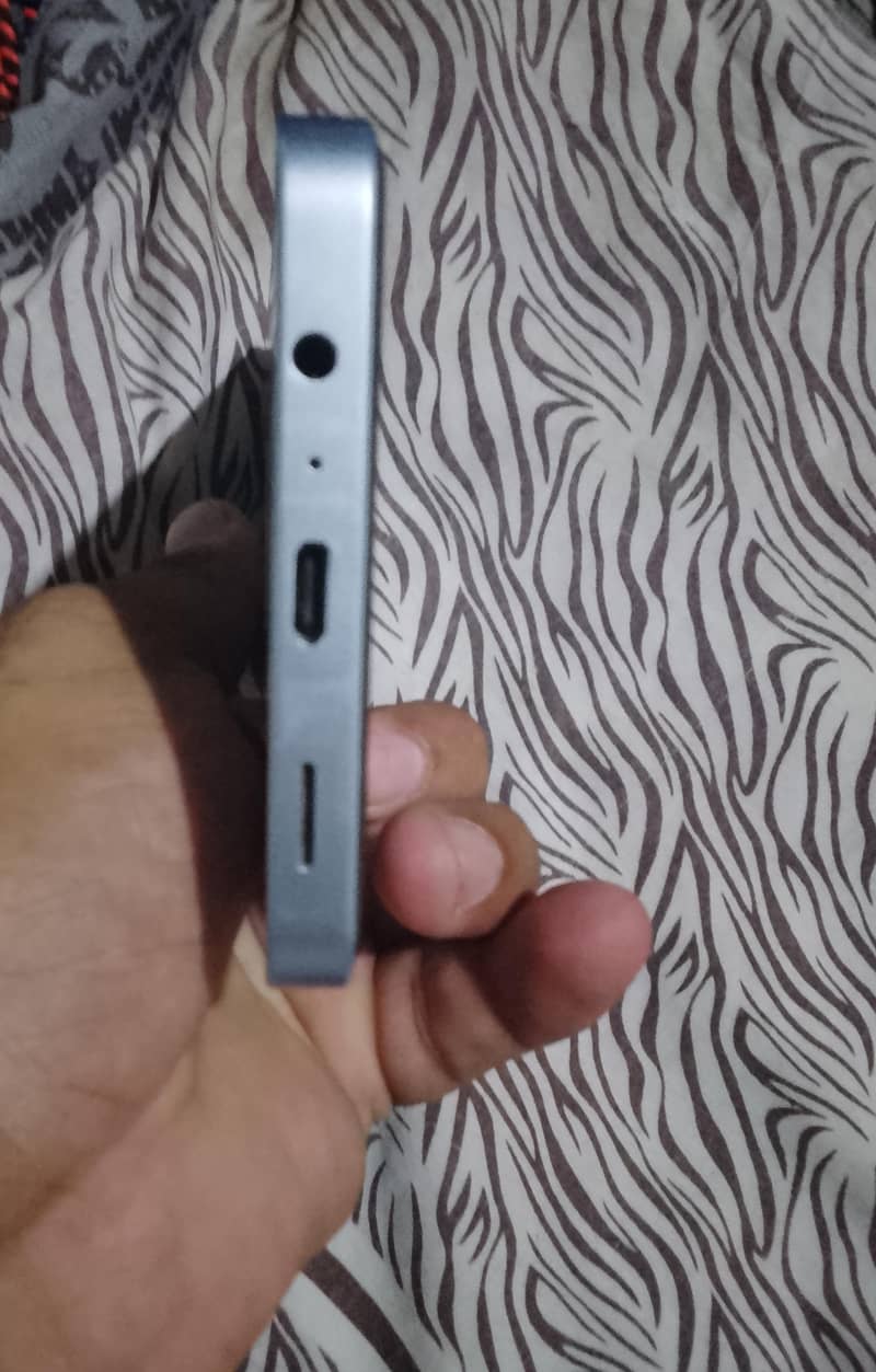 Samsung Mobile A06 3