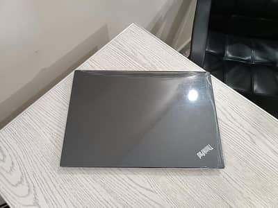 Lenovo Thinkpad T14 Amd Ryzen 5 PRO 5650U 8gb Amd Radeon Graphics 14"