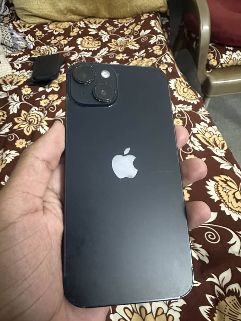 Apple iPhone 14 3