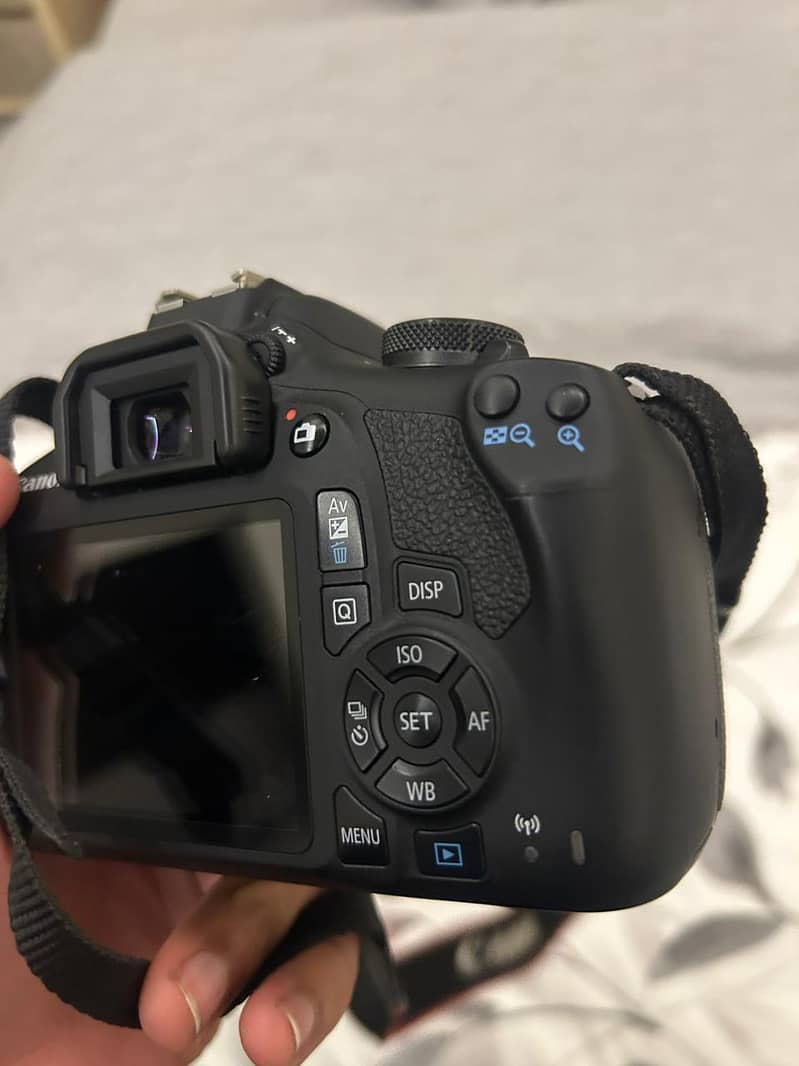 Canon EOS 2000D DSLR Camera 2