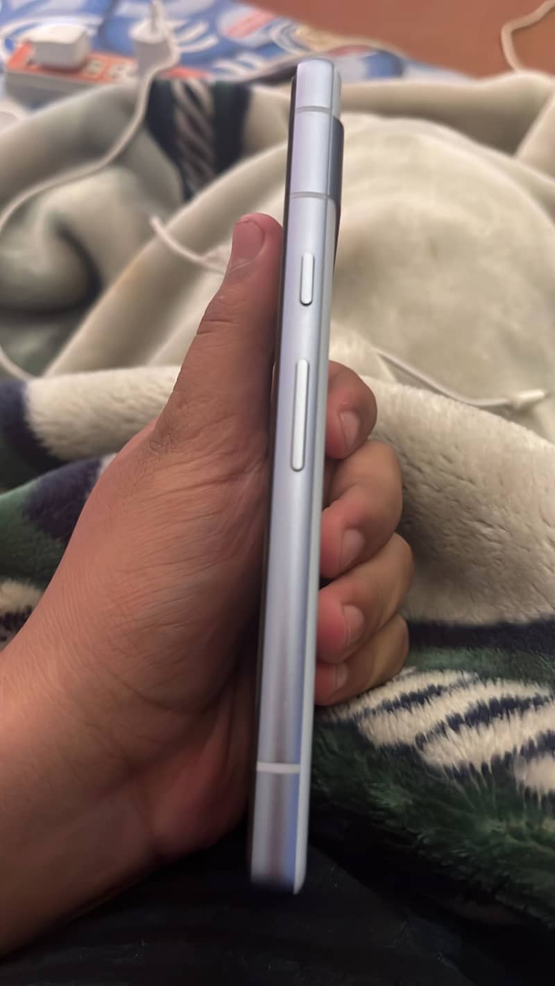 Google Pixel 7a 4