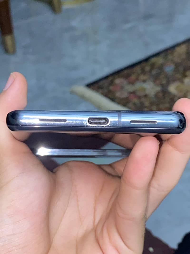 Google Pixel 7 Pro 6