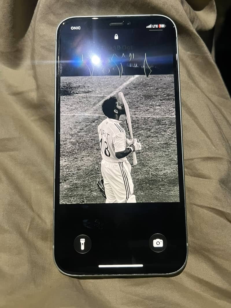 iphone 12 simple 0