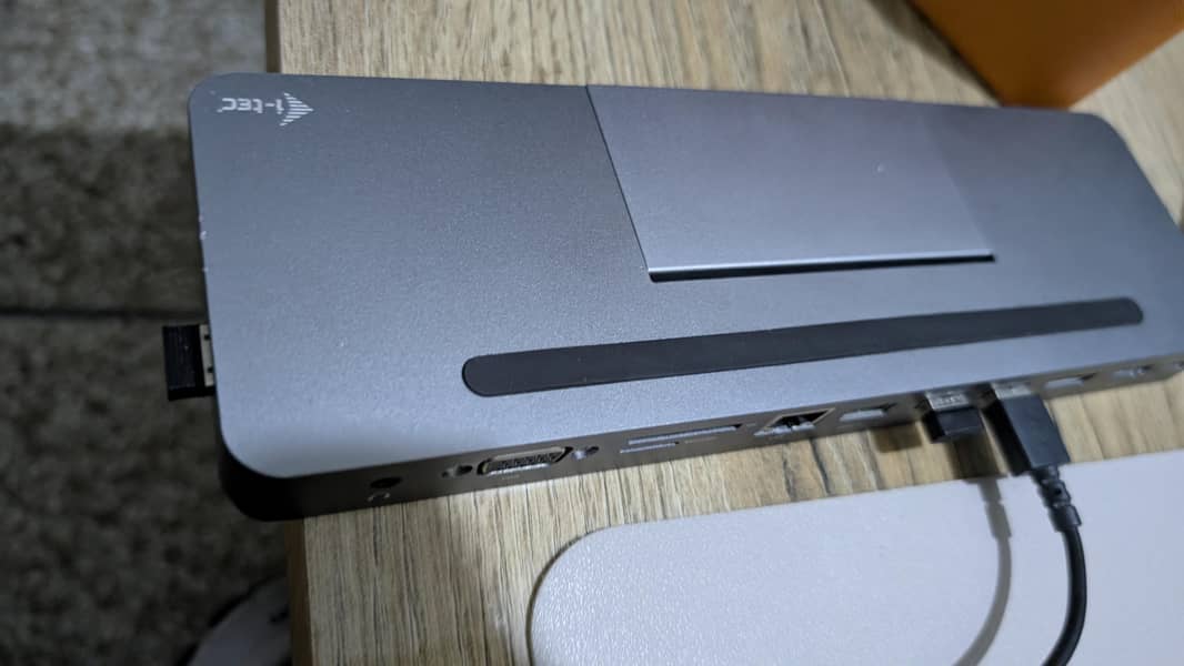 i-tec USB-C docking station 3