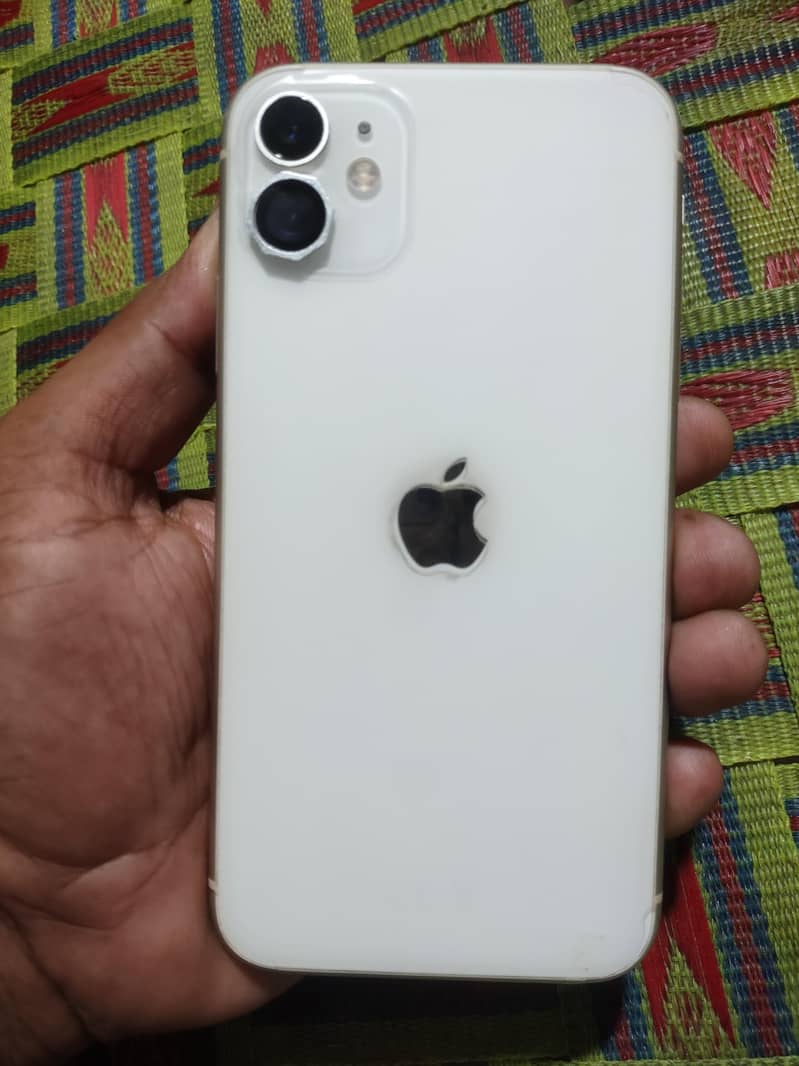 Apple iPhone 11 8
