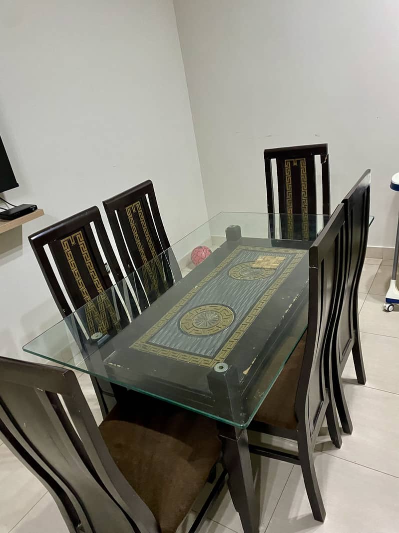 Dinning table 6 seater 0