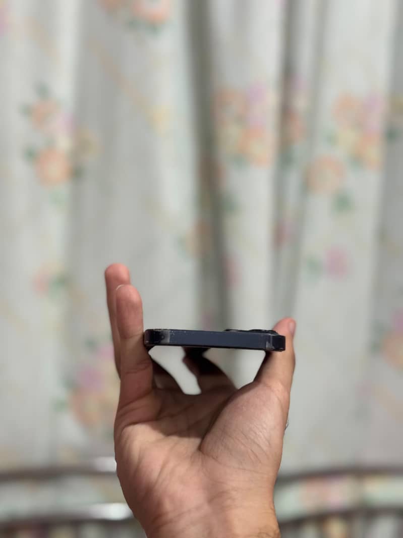 Apple iPhone 13 sim working 1