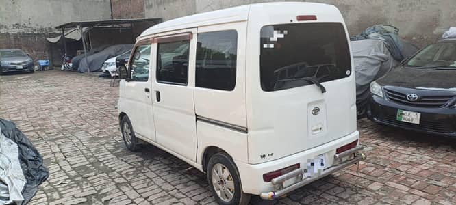Daihatsu Hijet 2010