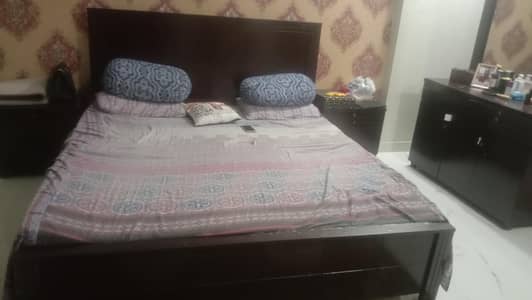 King Size bed with dressing and side tables