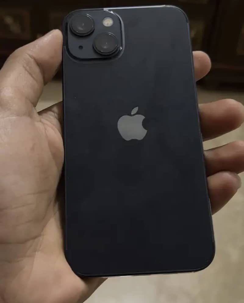 Apple iPhone 13 1