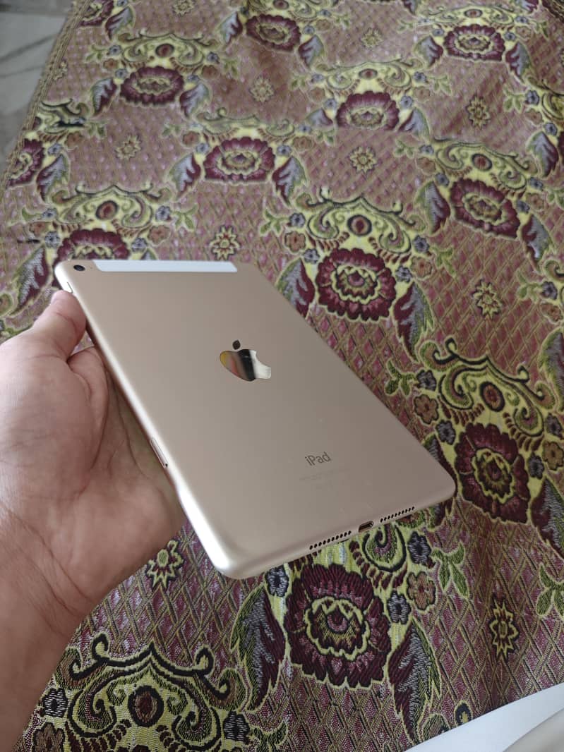 iPad mini 4 32gb 0