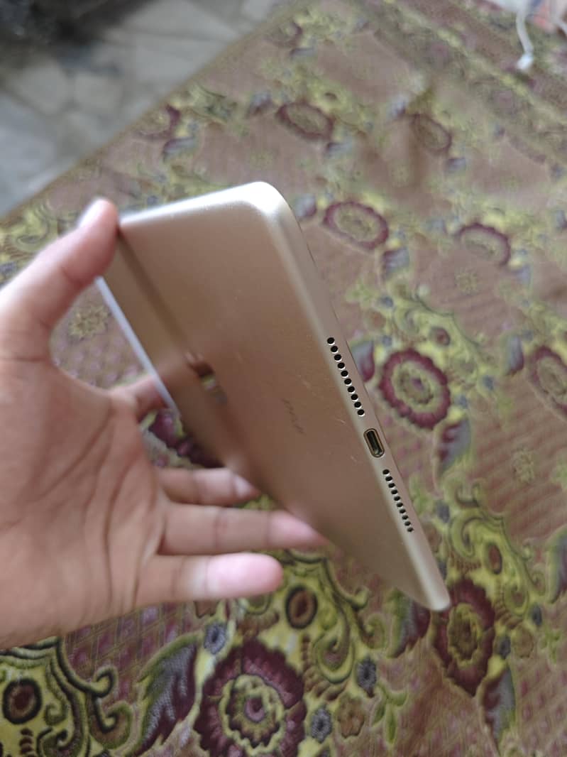 iPad mini 4 32gb 1