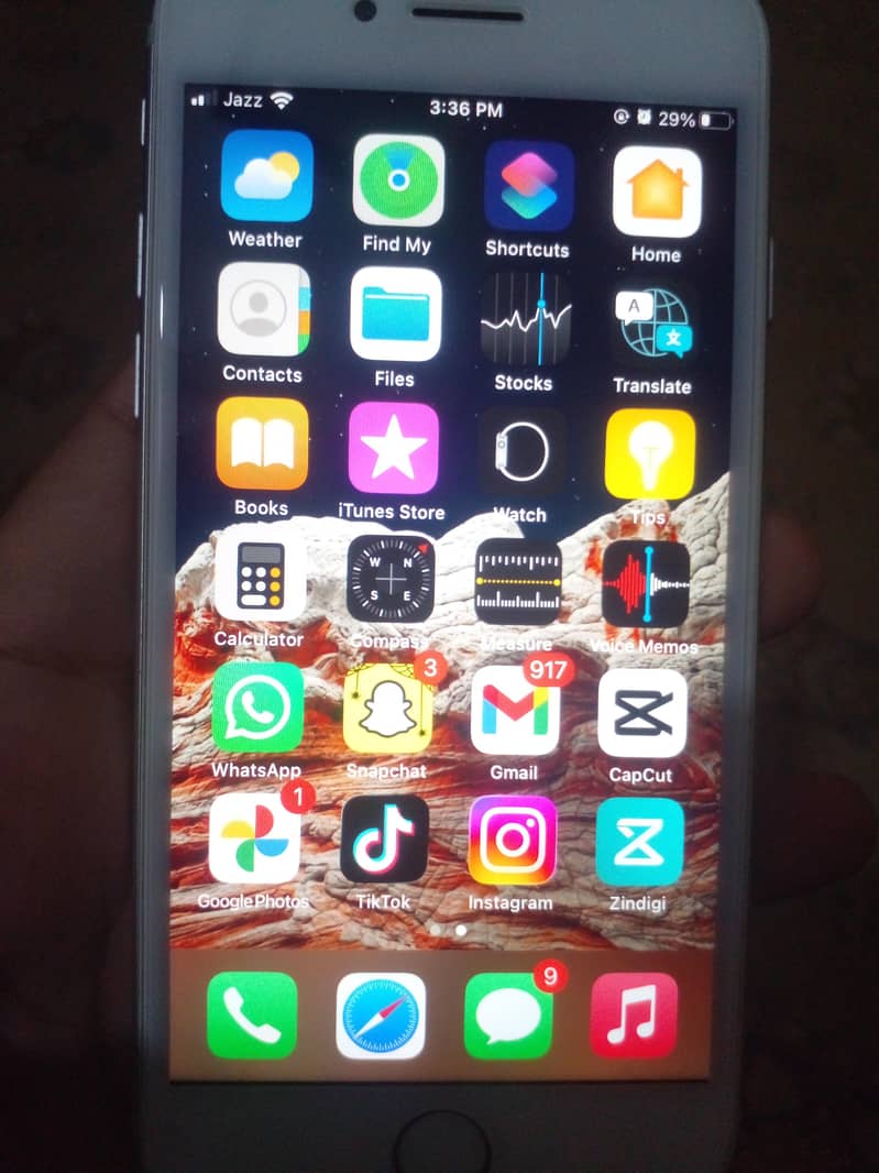 iPhone 7 1
