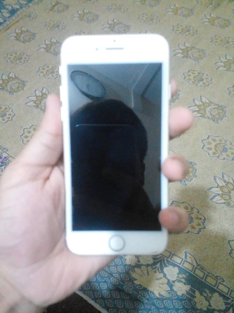 iPhone 7 2