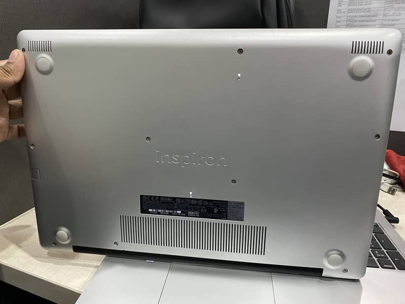 Dell insprion 1