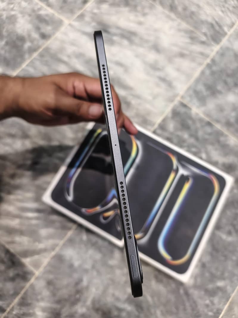 Ipad pro m4 chip 11 inch 6