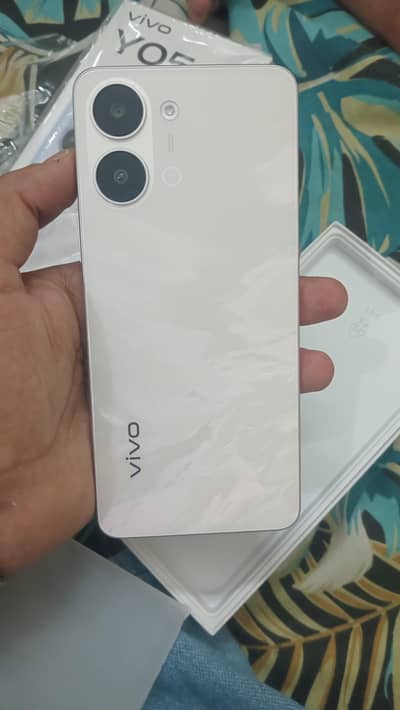 Vivo Y05
