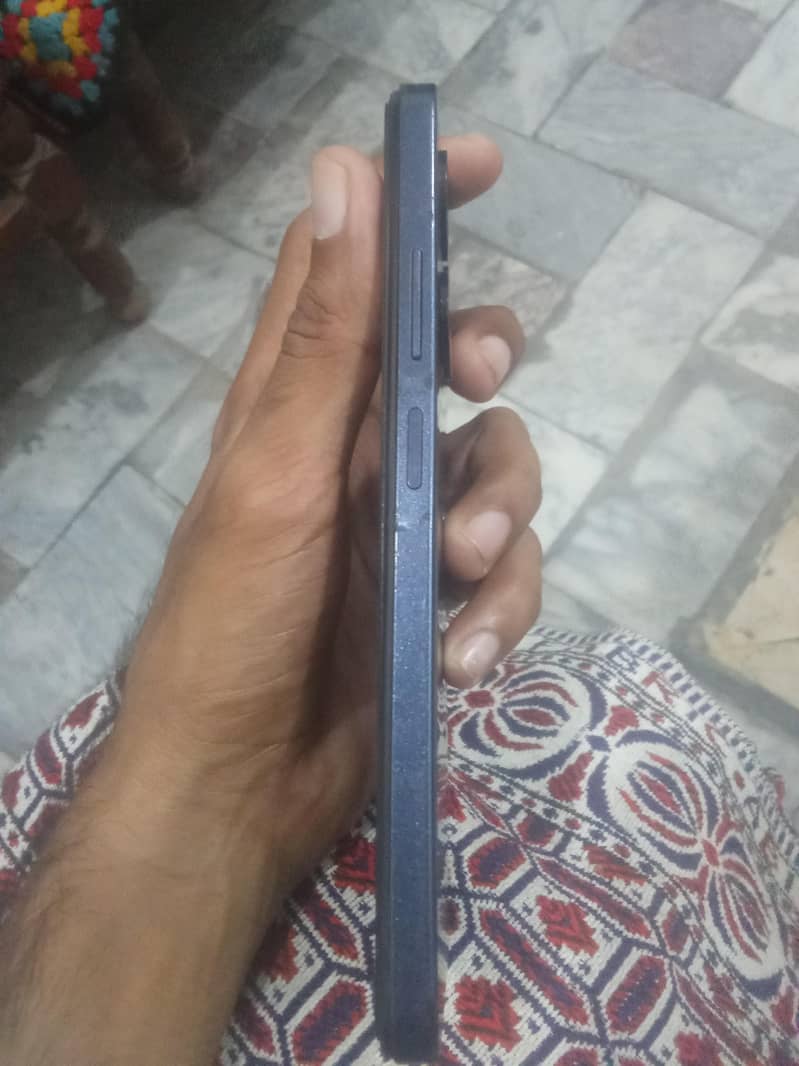 Infinix Smart 8 1