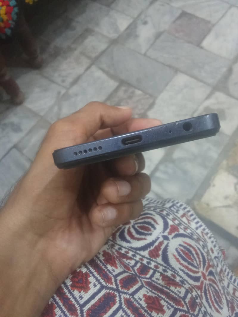 Infinix Smart 8 3