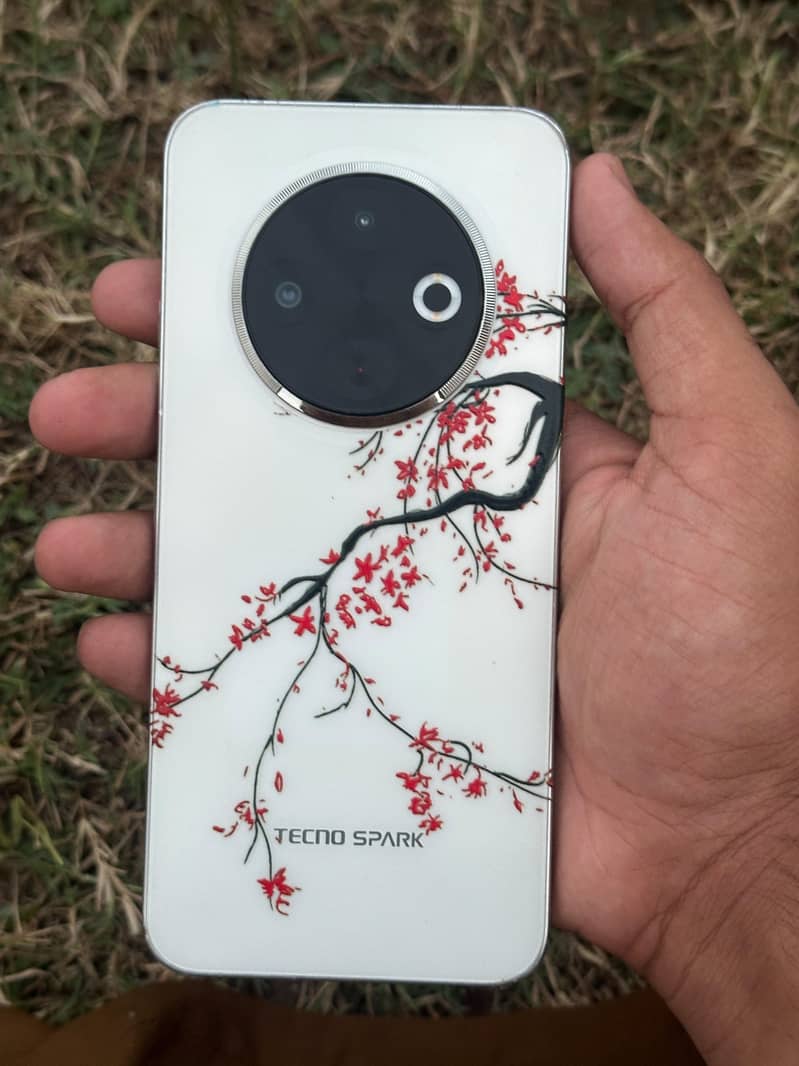 Tecno SPARK 30C 3