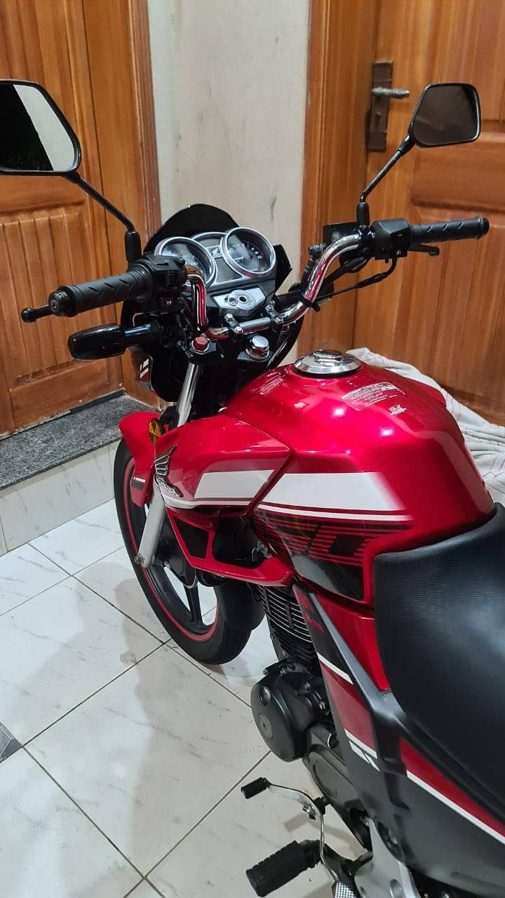 HONDA CB150F 5