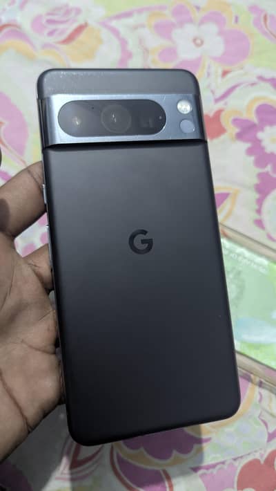 Google Pixel 8 Pro