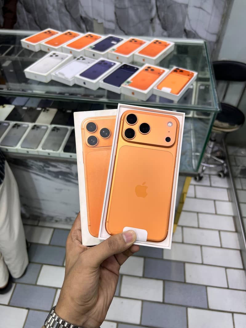 Apple iPhone 17 Pro Max 0