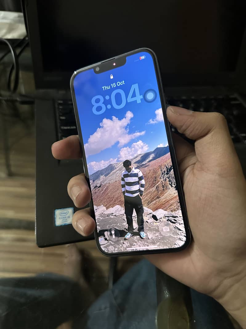 Apple iPhone 13 Pro 1