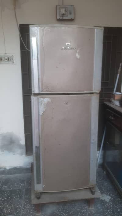 Refrigerator