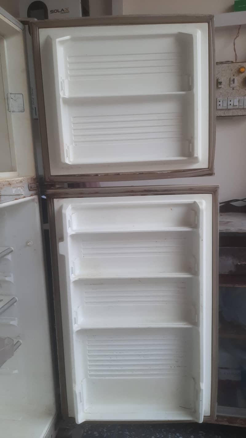 Refrigerator 1